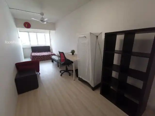 Room for Rent in Jurong East