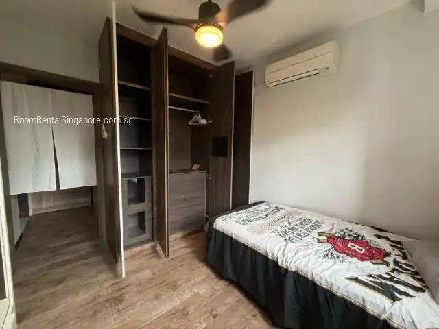Room for Rent in Clementi